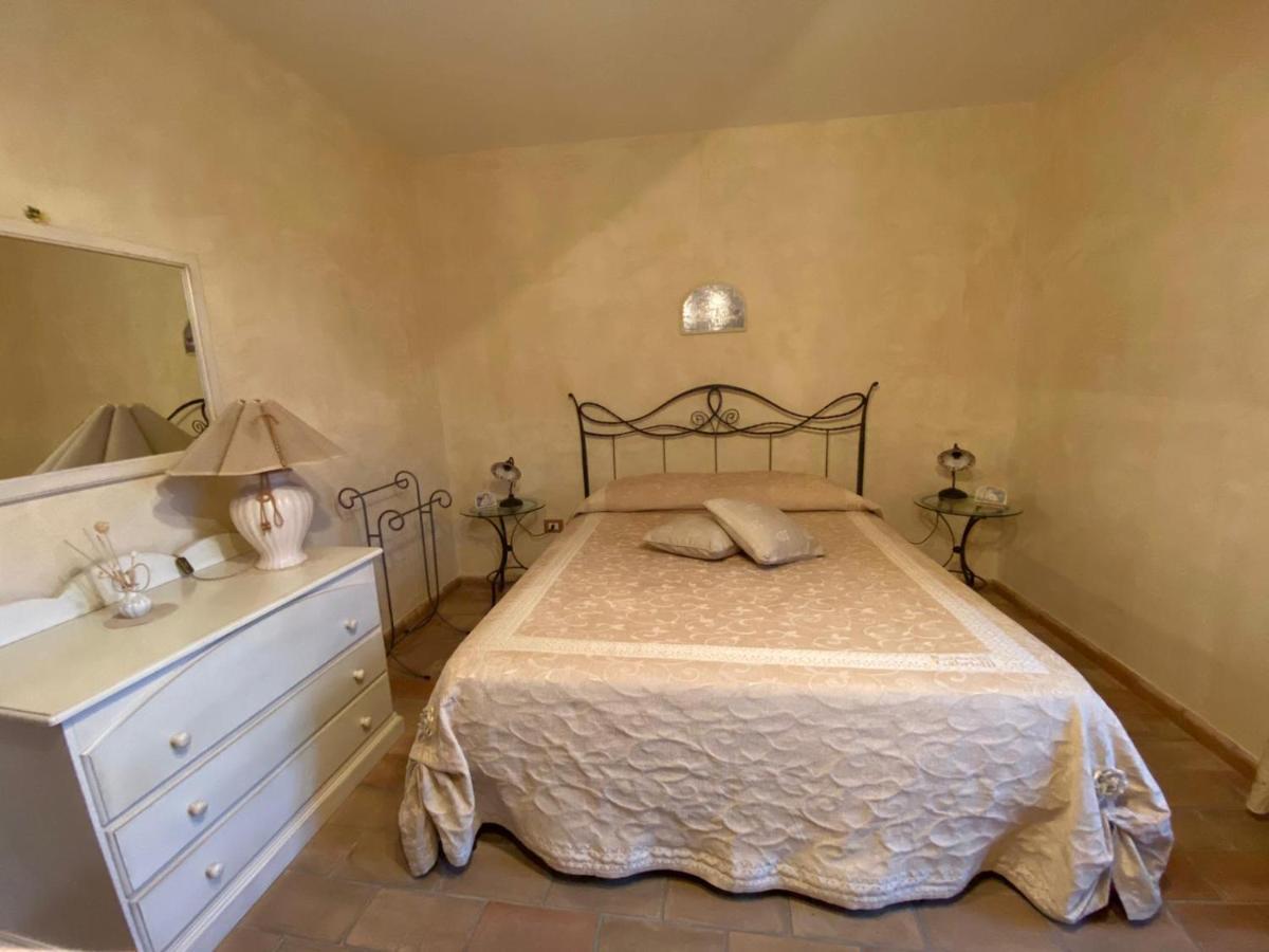 B&B L'Antica Balbia Altomonte Buitenkant foto